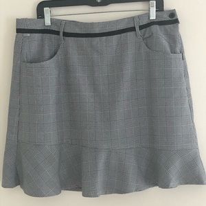 “SALE”  N VO golf skort